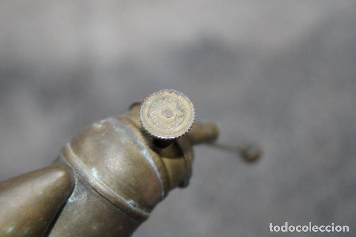 Antig&uuml;edades: antigua lampara de roura - Foto 9