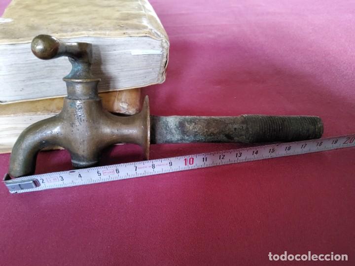Antig&uuml;edades: GRIFO ANTIGUO DE BRONCE - Foto 9