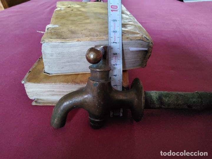 Antig&uuml;edades: GRIFO ANTIGUO DE BRONCE - Foto 10