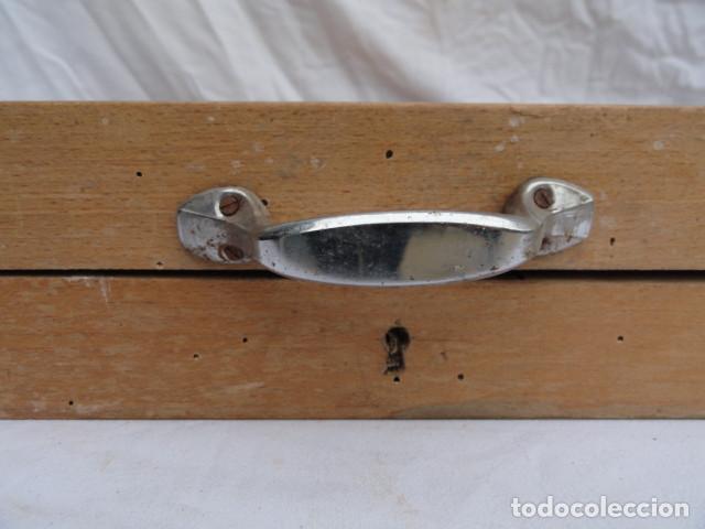 Antig&uuml;edades: ANTIGUA CAJA DE MADERA PARA HERRAMIENTAS. - Foto 5