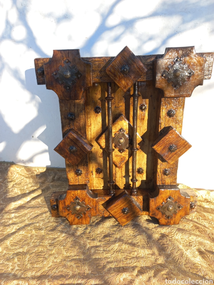 Antig&uuml;edades: Reja de madera y forja - Foto 3