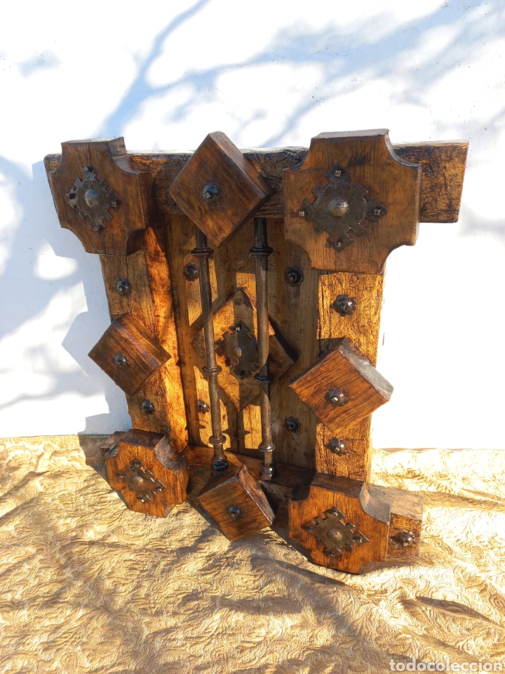Antig&uuml;edades: Reja de madera y forja - Foto 5