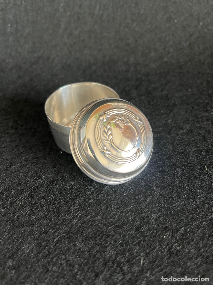 Antig&uuml;edades: Cajita de plata - Foto 2