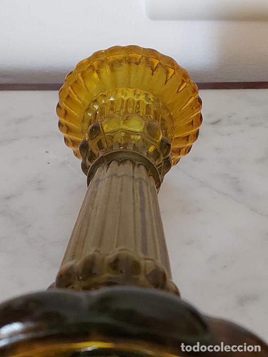 Antig&uuml;edades: Candelabro cristal de color - Foto 3