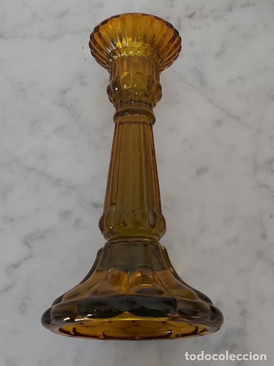 Antig&uuml;edades: Candelabro cristal de color - Foto 6