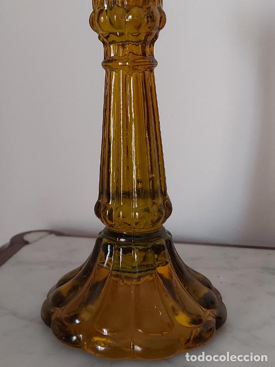 Antig&uuml;edades: Candelabro cristal de color - Foto 8