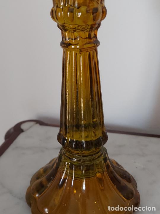 Antig&uuml;edades: Candelabro cristal de color - Foto 12