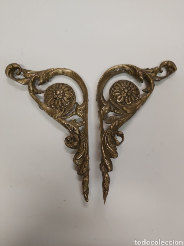 Antig&uuml;edades: Adornos mobiliario bronce - Foto 1