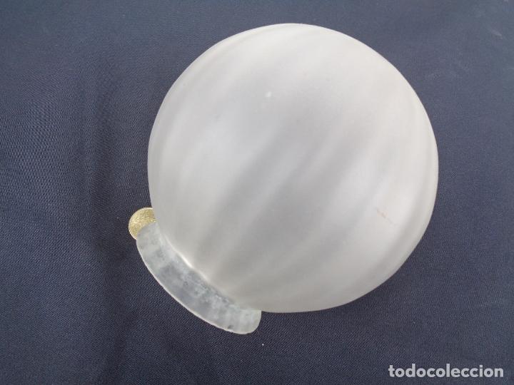Antig&uuml;edades: ANTIGUA TULIPA GLOBO - Foto 1