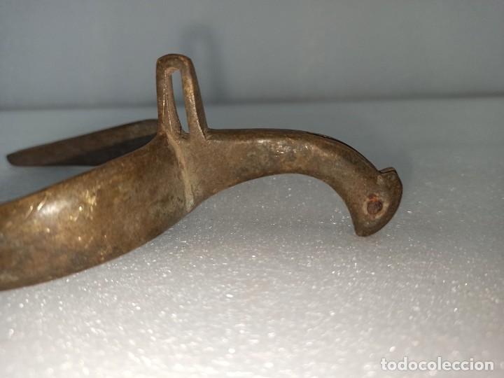 Antig&uuml;edades: Antigua espuela de bronce. CG3 - Foto 3