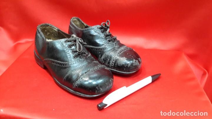 Antig&uuml;edades: PAR DE ZAPATITOS NI&Ntilde;A / O - Foto 2