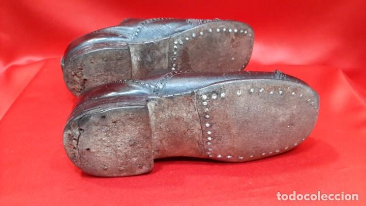 Antig&uuml;edades: PAR DE ZAPATITOS NI&Ntilde;A / O - Foto 6