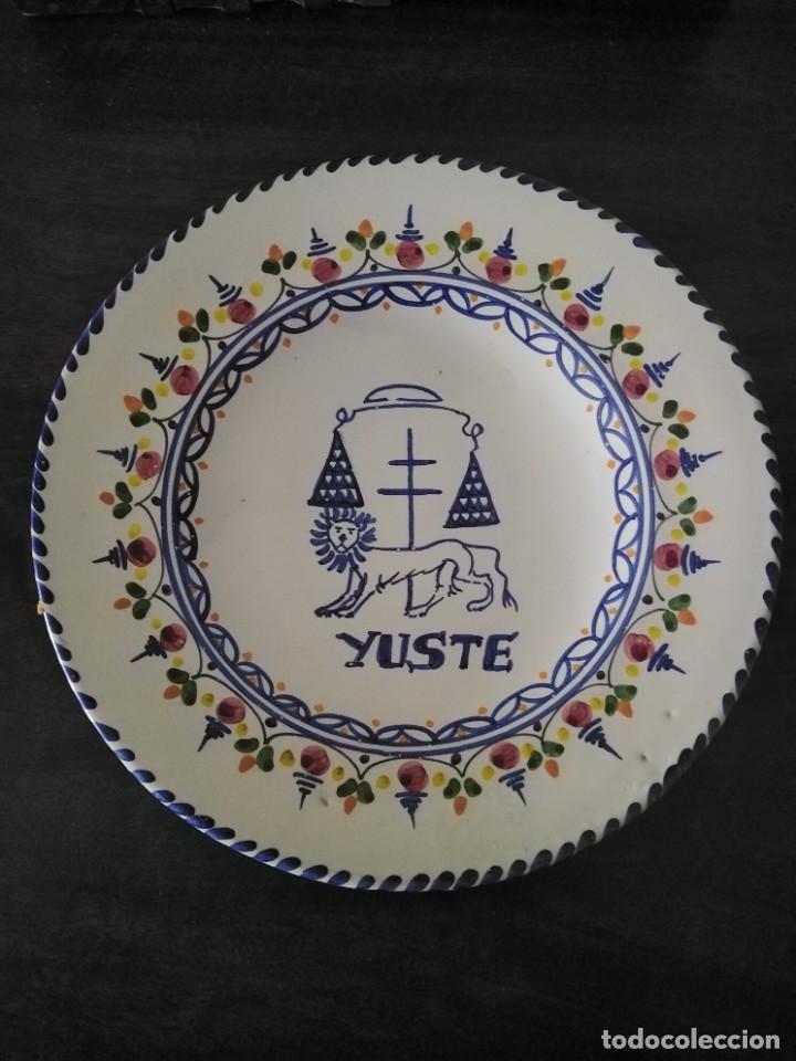 Antig&uuml;edades: Plato Yuste. Apellido o poblaci&oacute;n. - Foto 1