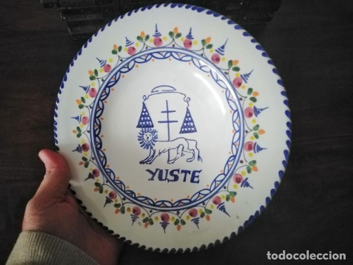 Antig&uuml;edades: Plato Yuste. Apellido o poblaci&oacute;n. - Foto 2