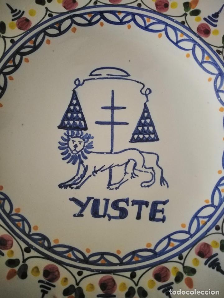 Antig&uuml;edades: Plato Yuste. Apellido o poblaci&oacute;n. - Foto 3