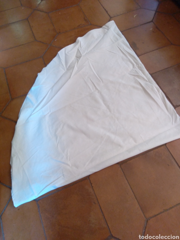 Antig&uuml;edades: Falda para camilla de hilo - Foto 1