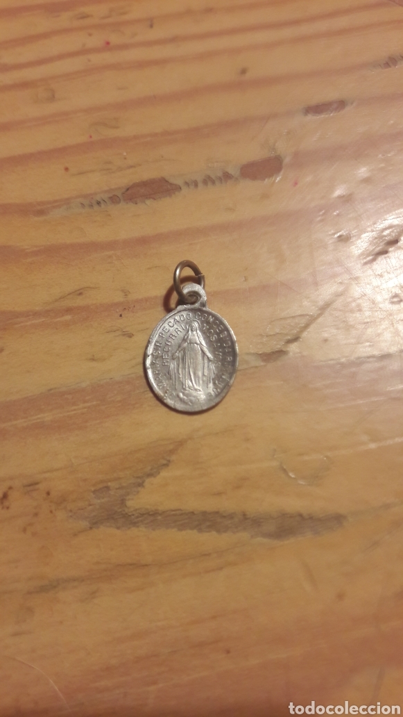 Antig&uuml;edades: Peque&ntilde;a medalla religiosa - Foto 1