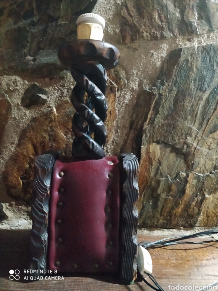 Antig&uuml;edades: Lampara de Mesa Antigua de Madera - Foto 1
