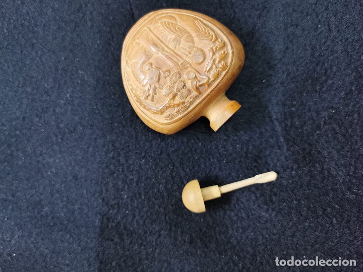 Antig&uuml;edades: Tabaquera china de madera. - Foto 4