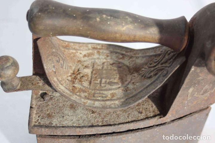 Antig&uuml;edades: PLANCHA DE HIERRO - Foto 7