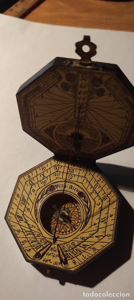 Antig&uuml;edades: ANTIGUO RELOJ DE SOL DE MADERA CON BR&Uacute;JULA Y PLOMADA - Foto 5