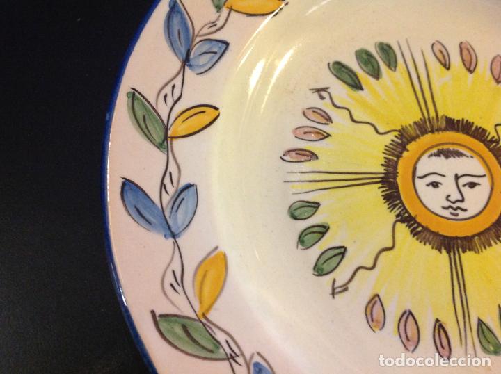 Antig&uuml;edades: plato de manises 23.5cm - Foto 2