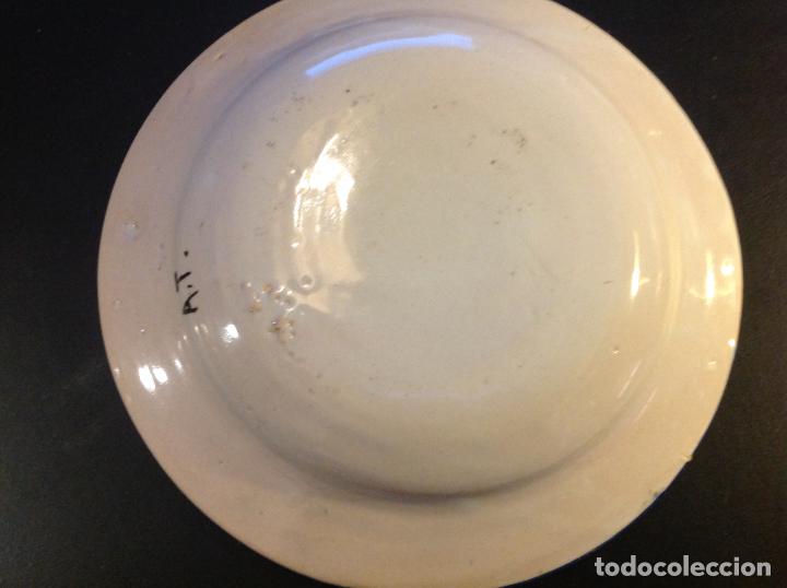 Antig&uuml;edades: plato de manises 23.5cm - Foto 3
