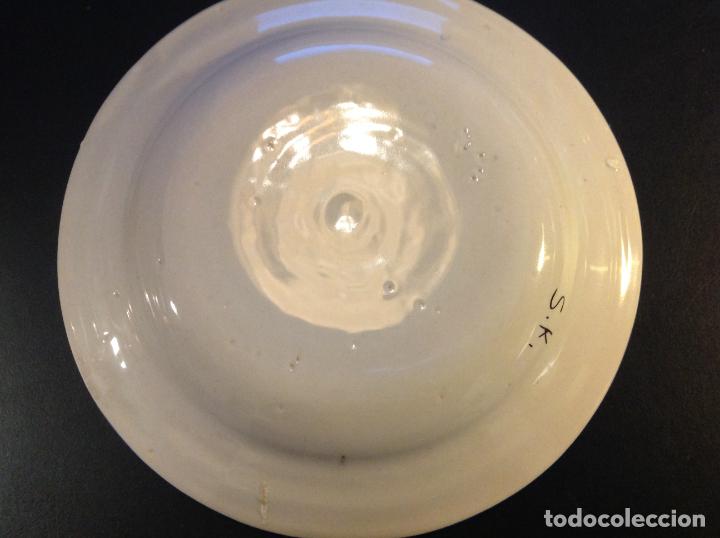 Antig&uuml;edades: plato de manises 23.5cm - Foto 3