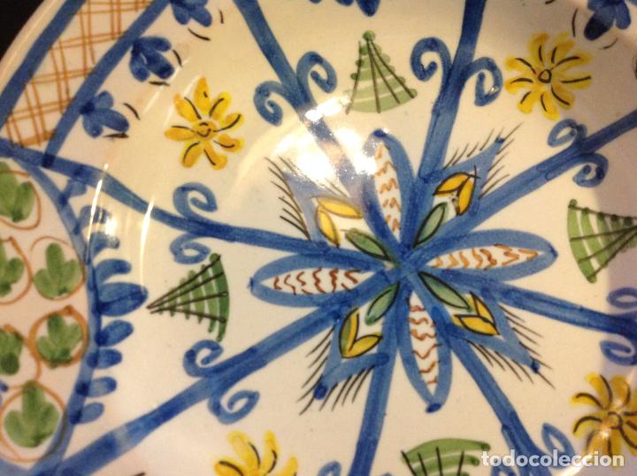 Antig&uuml;edades: plato de manises 23.5cm - Foto 4