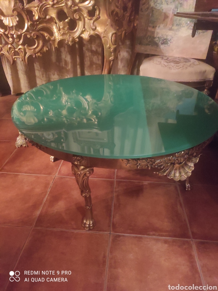 Antig&uuml;edades: Mesa de centro antigua de bronce y cristal - Foto 3