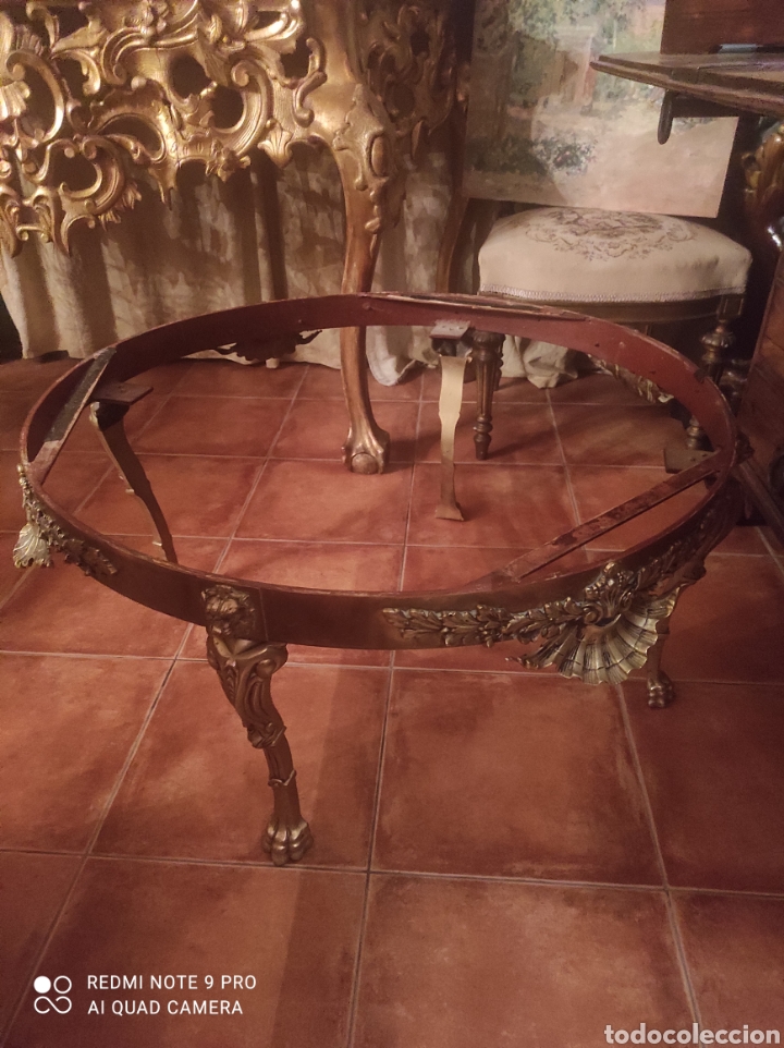 Antig&uuml;edades: Mesa de centro antigua de bronce y cristal - Foto 7