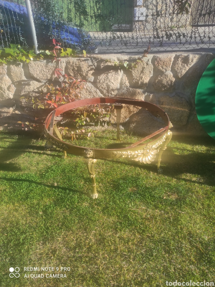 Antig&uuml;edades: Mesa de centro antigua de bronce y cristal - Foto 18