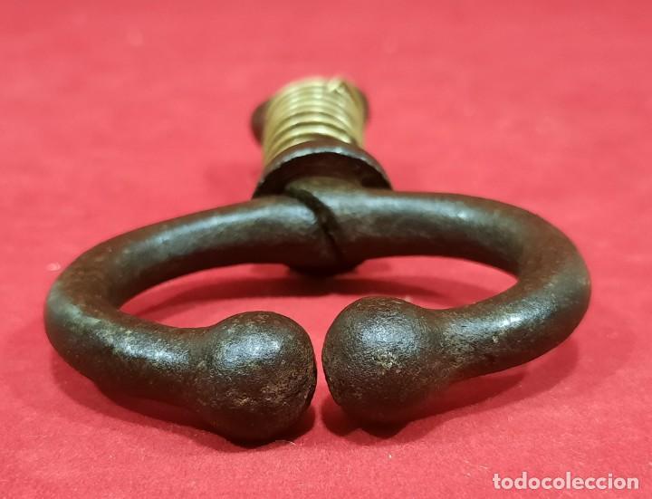 Antig&uuml;edades: ANTIGUO NARIGON , CABEZA DE TORO , ANILLO DE TORO - Foto 3