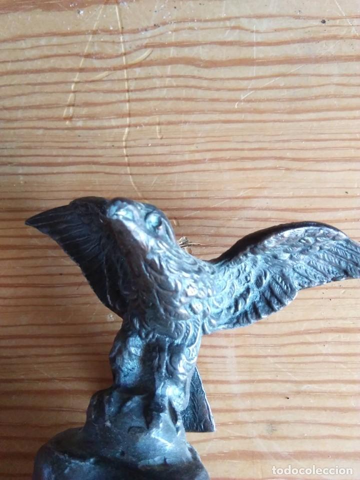 Antig&uuml;edades: FIGURA DE UN AGUILA DE BRONCE - Foto 3