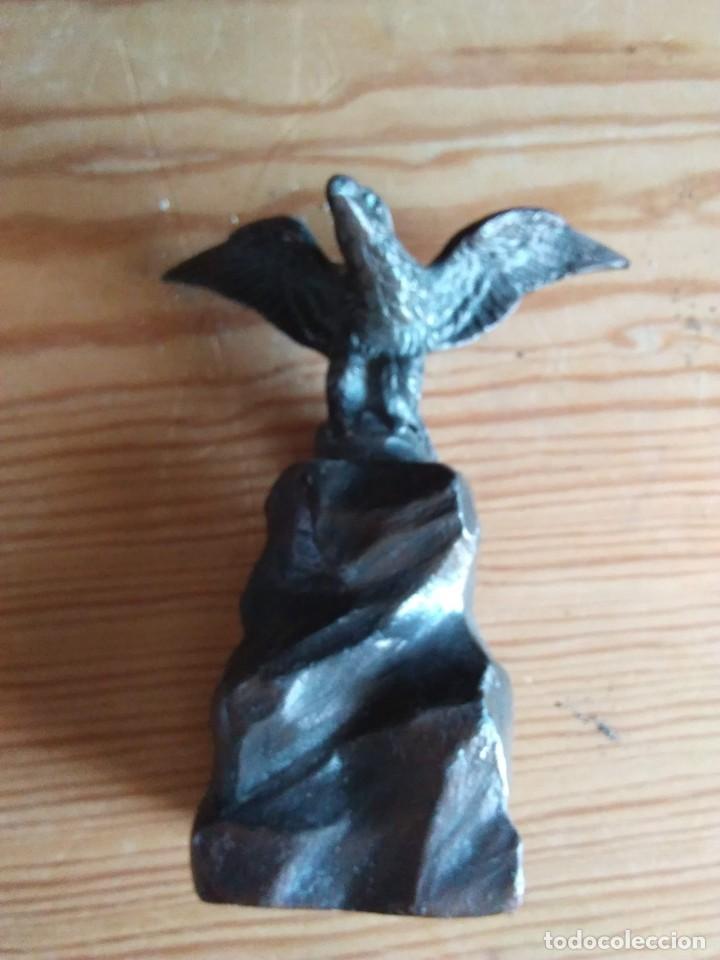 Antig&uuml;edades: FIGURA DE UN AGUILA DE BRONCE - Foto 2