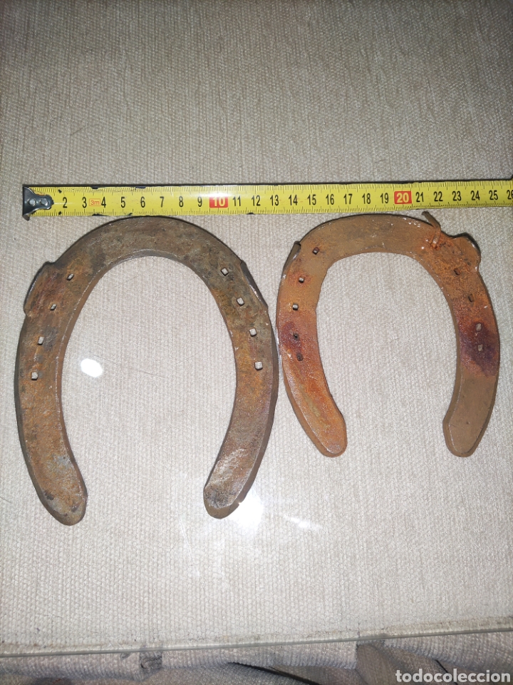 Antig&uuml;edades: 2 Herraduras antiguas. - Foto 2