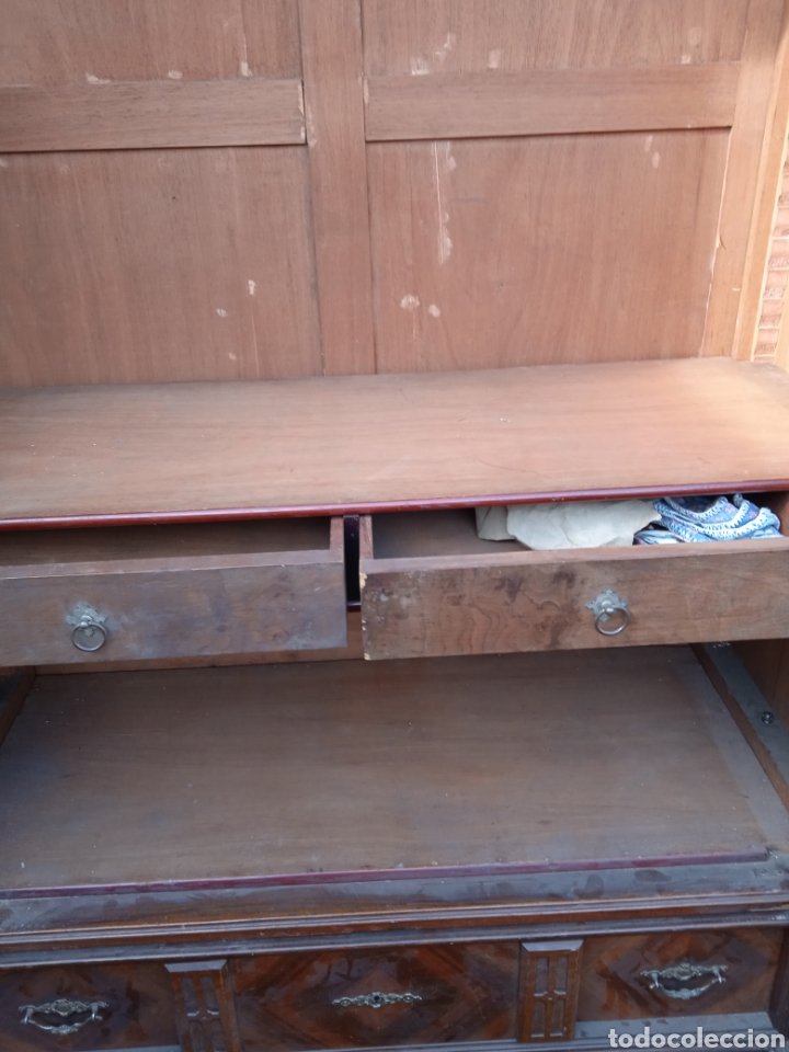 Antig&uuml;edades: Armario antiguo de nogal - Foto 14