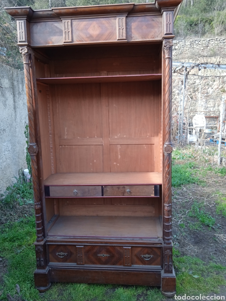 Antig&uuml;edades: Armario antiguo de nogal - Foto 15