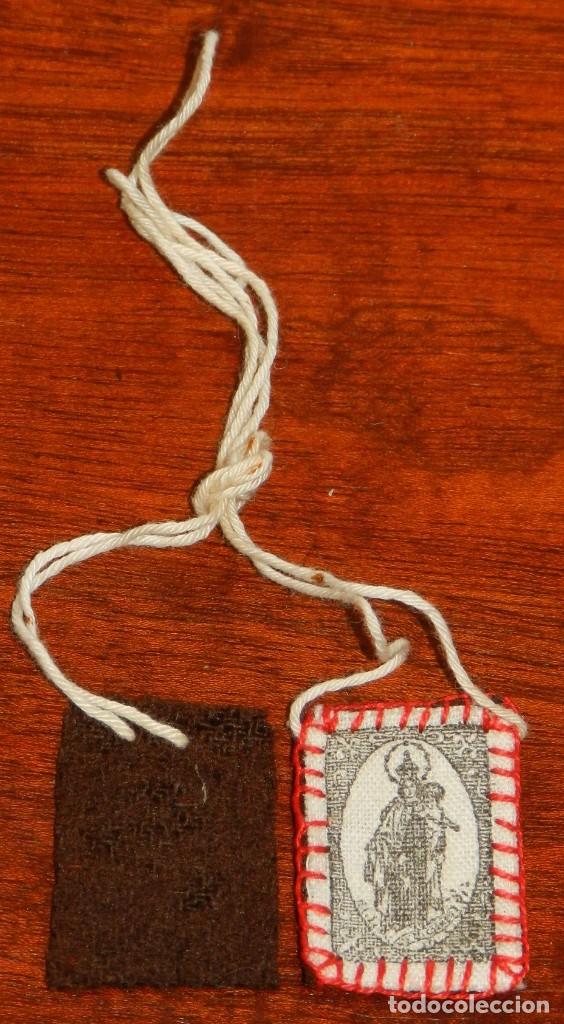 Antig&uuml;edades: ANTIGUO ESCAPULARIO DE LA VIRGEN DEL CARMEN, MIDE 3 X 2,2 CMS. - Foto 1