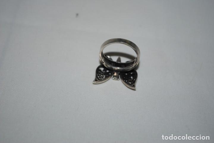 Antig&uuml;edades: ANILLO DE PLATA EN FORMA DE MARIPOSA - Foto 2