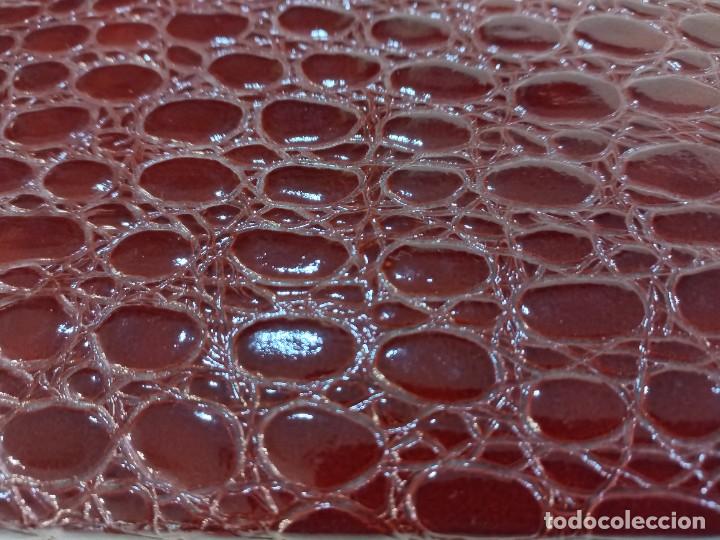 Antig&uuml;edades: TABAQUERA ( PIEL - COCODRILO - MARR&Oacute;N ) - Foto 9