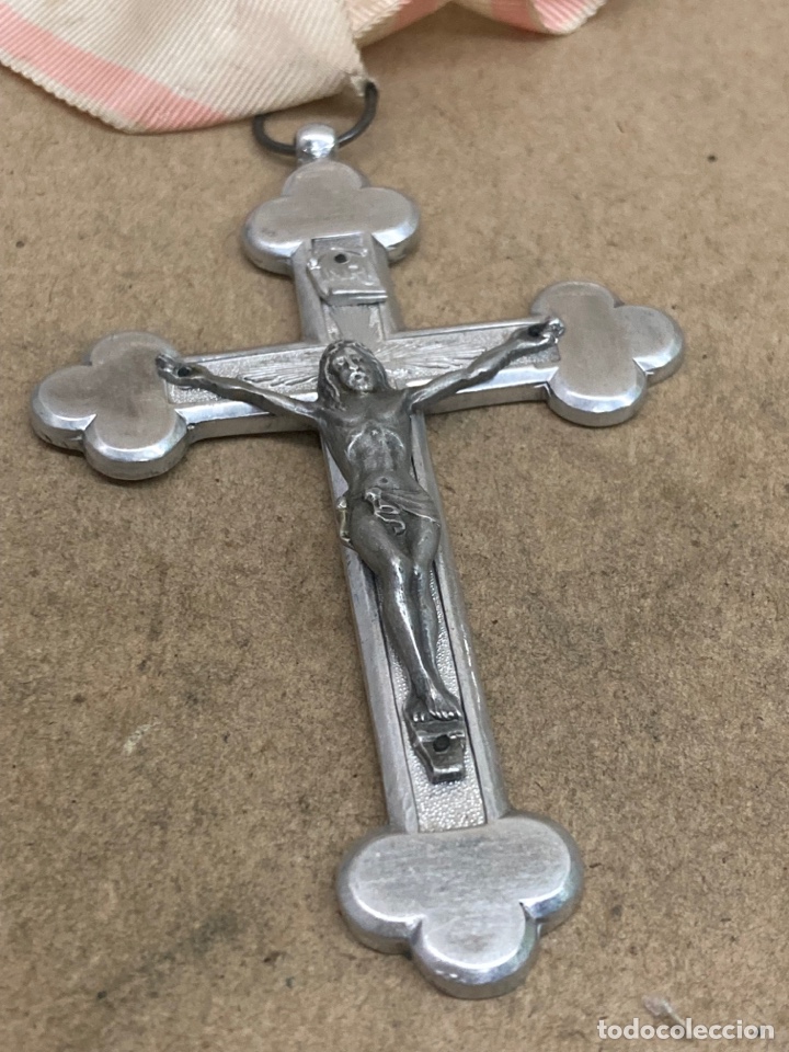 Antig&uuml;edades: Cruz de metal - Foto 2
