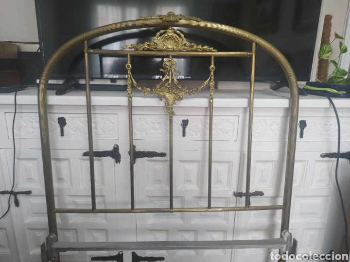 Antig&uuml;edades: Cama de bronce - Foto 5