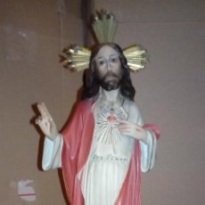 Oggetti Antichi: FIGURA SAGRADO CORAZON DE JESUS OLOT. Lote 317316763