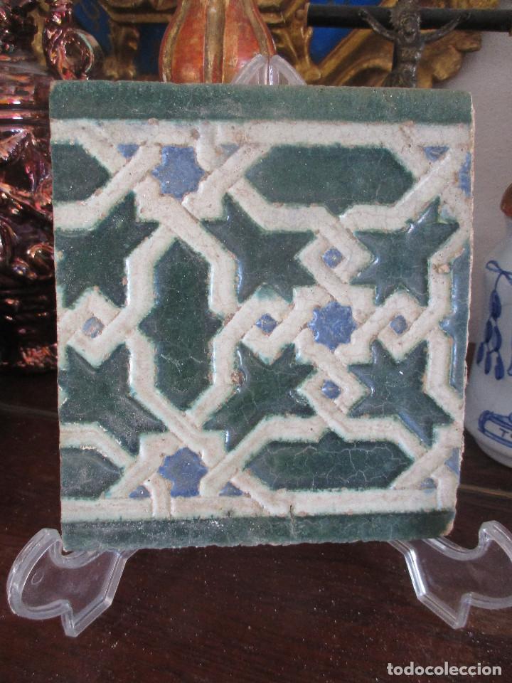 Antig&uuml;edades: azulejo muy antiguo - Foto 1