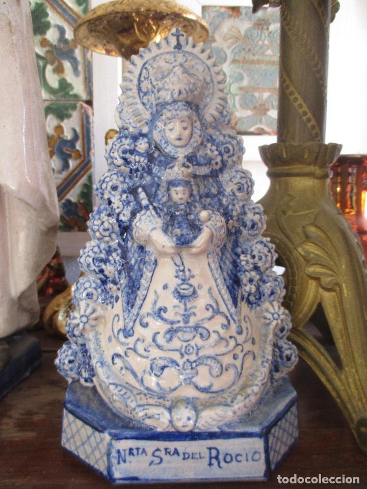 Antig&uuml;edades: Vigen del Rocio ceramica de Triana - Foto 1