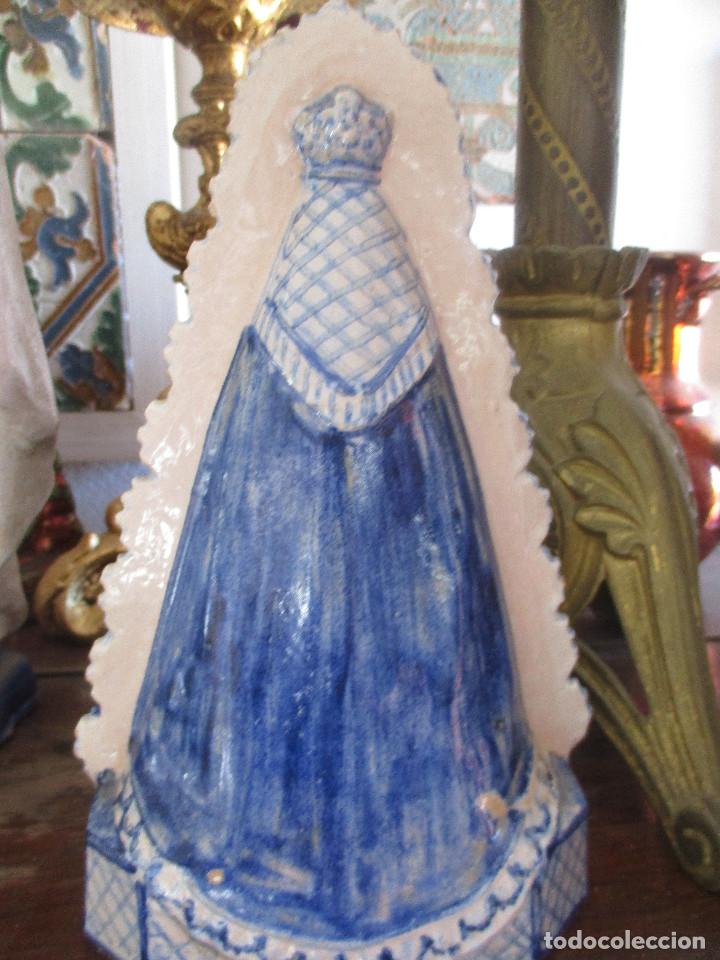 Antig&uuml;edades: Vigen del Rocio ceramica de Triana - Foto 2
