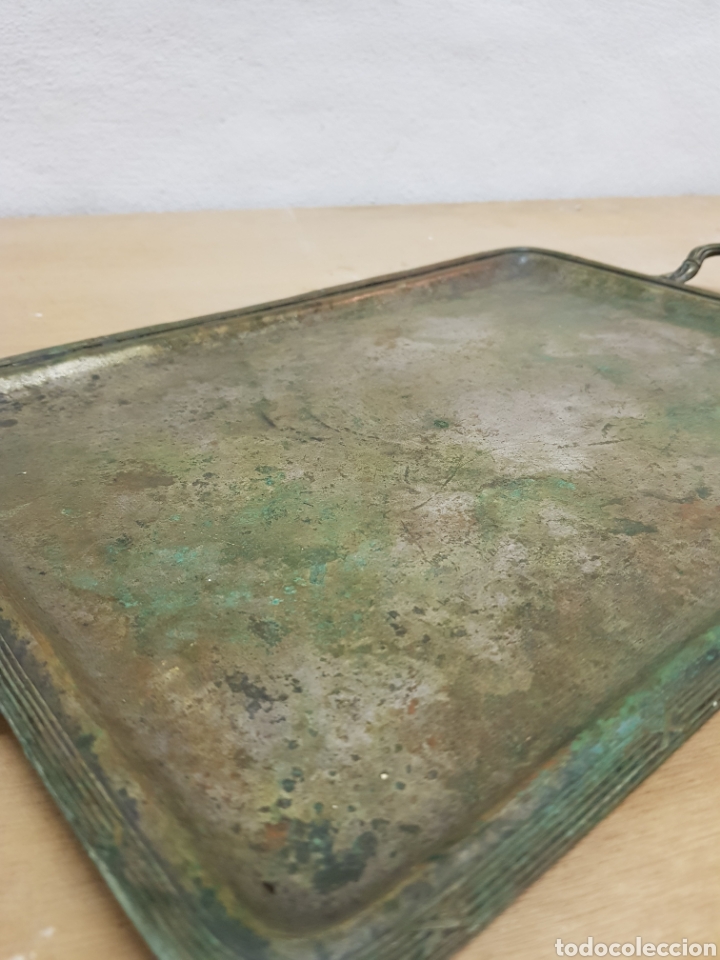 Antig&uuml;edades: Bandeja de metal plateada - Foto 4
