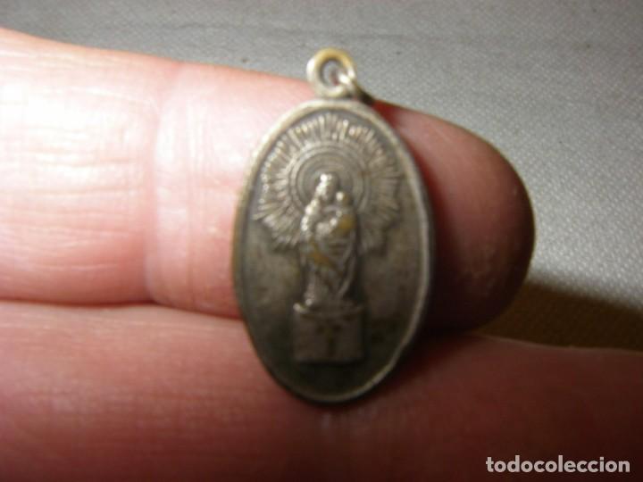 Antig&uuml;edades: 4 medallas de la virgen del Pilar. - Foto 6
