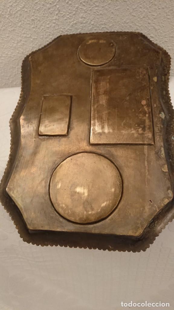 Antig&uuml;edades: BANDEJA DE LATON ESMALTADA - Foto 11